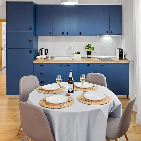 בוקרשט Herman Park View Cozy Apartment מראה חיצוני תמונה